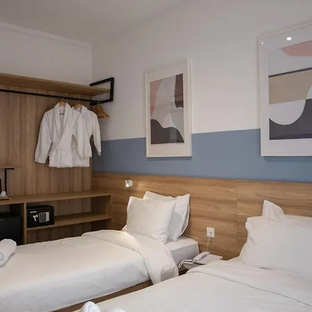 Hotel Alexandros 2*