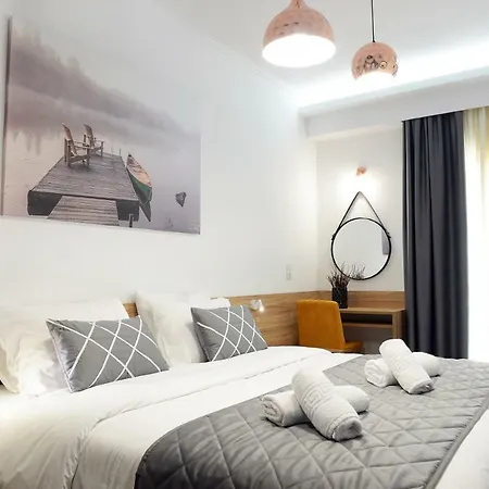Alexandros Hotel 2*