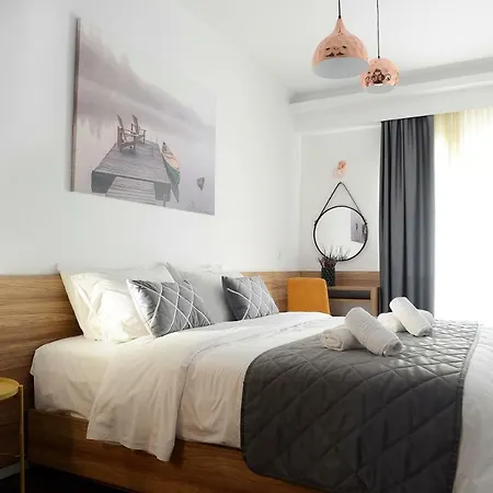 Alexandros Hotel 2*
