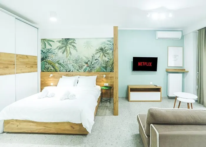 Alexandros Hotel